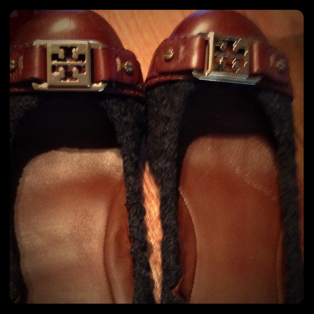Tory burch ballet flats. Size 5